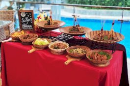 Hotel Harper Perintis Kembali Hadirkan Menu Angkringan dari Tiga Kota Indonesia
