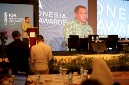 Pemkot Makassar Perkenalkan Longwis dan Kerajinan UMKM di Konferensi IGA 2023