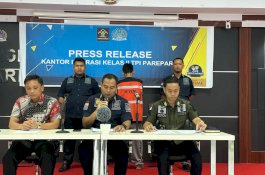 Kanim Parepare Deportasi Warga Malaysia