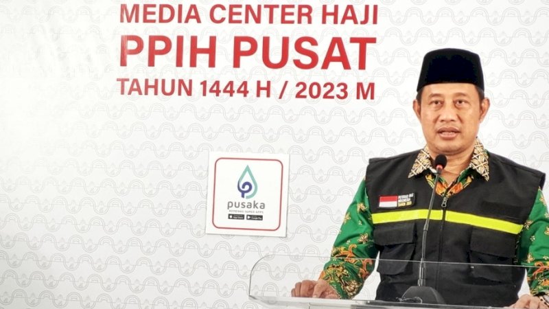 Juru Bicara PPIH Pusat Akhmad Fauzin dalam keterangan persnya di Media Center Haji (PPIH) Pusat Asrama Haji Pondok Gede, Jakarta (Foto: Kemenag)