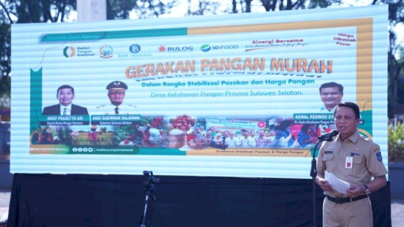 Pj Sekretaris Daerah (Sekda) Sulsel, Andi Darmawan Bintang, saat peluncuran Gerakan Pangan Murah (GPM) serentak di 24 kabupaten/kota se-Sulsel di Monumen Mandala, Kota Makassar, Senin (26/6/2022).
