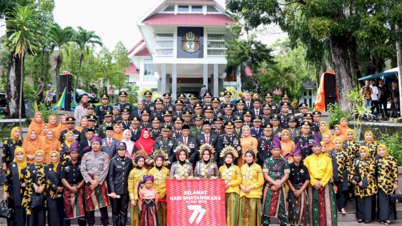 HUT Bhayangkara ke-77, Kapolres Wajo Ajak Seluruh Personel Wujudkan Polri Presisi untuk Negeri 