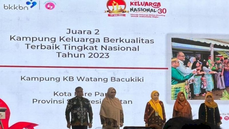 Kelurahan Wattang Bacukiki Juara 2 Kampung Keluarga Berkualitas Terbaik Tingkat Nasional 2023