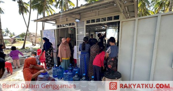 PSU Arsinum Pemprov Sulsel Bantu Masyarakat Pulau Karumpa Selayar Nikmati Air Bersih