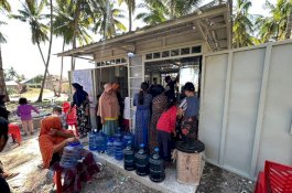 PSU Arsinum Pemprov Sulsel Bantu Masyarakat Pulau Karumpa Selayar Nikmati Air Bersih