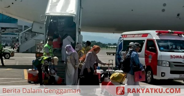 392 Jemaah Haji Kloter Pertama Debarkasi Makassar Tiba di Tanah Air