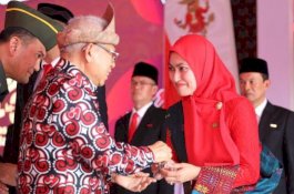 Bupati Luwu Utara Raih Tanda Kehormatan Tertinggi Satyalencana Wira Karya