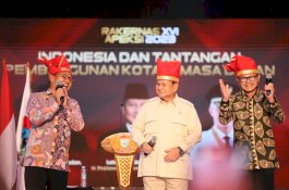 Prabowo Subianto Salut Rakernas Apeksi di Makassar