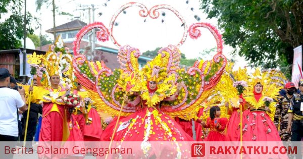 Pemkab Gowa Kenalkan Malino Sebagai Kota Bunga di Fashion Carnaval