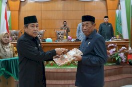 DPRD Setujui Ranperda Pertanggungjawaban Pelaksanaan APBD 2022 Sidrap Jadi Perda