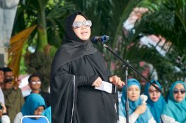 Sosok Erna Rasyid Sejak Dulu Peduli Kemajuan Ummat, Kata Taufan Pawe