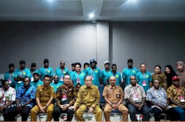 Disambut Dollah Mando, Peserta Pelatihan Petani Sawah Yahukimo Tiba di Sidrap