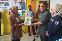 Watang Bacukiki Juara I Lomba Kampung KB