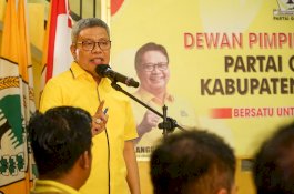 Ketua Golkar Sulsel Taufan Pawe Menentang Pernyataan Idrus Marham