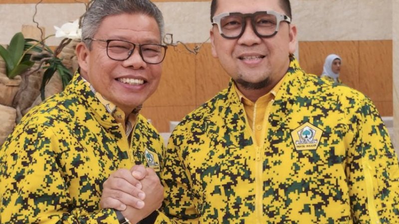 Ketua Golkar Sulsel Taufan Pawe (TP), bersama Wakil Ketua Umum Bidang Pemenangan Pemilu Partai Golkar Ahmad Doli Kurnia.