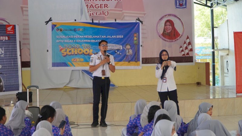 Sosialisasi pekan keselamatan jalan oleh BPTD digelar di SMAN 21 Makassar, rabu(2/8)