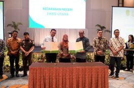 Bupati Luwu Utara Apresiasi Komitmen BPJS - Kajari se Sulsel Beri Perlindungan Pekerja Rentan