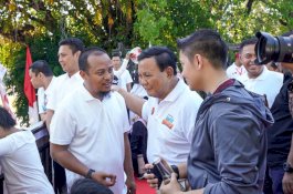 Pujian Menhan Prabowo Terhadap  Andi Sudirman: Saya Ingin Belajar dari Gubernur Sulsel