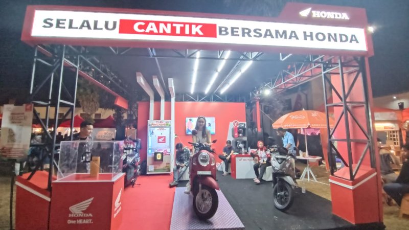 booth Astra Motor Sulsel 