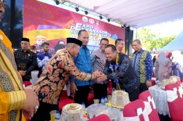 Gowa Hadirkan Tenun Sutera Cora' Labba di Expo Dekranasda Kreatif Andalan 