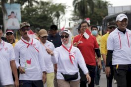 Dihadiri 50 Ribu Masyarakat, Kirab Bendera Merah Putih di Luwu Utara Pecahkan Rekor