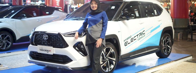 Test Drive Berhadiah Motor Listrik Hanya di Public Display Kalla Toyota