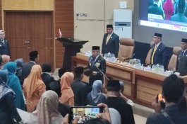 Wali Kota Parepare Lantik 12 Pejabat Baru, Tegaskan Amanah dan Tanggung Jawab