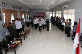 Asintel Kasdam Hasanuddin Saksikan Ikrar Setia NKRI Napi Teroris di Lapas Makassar
