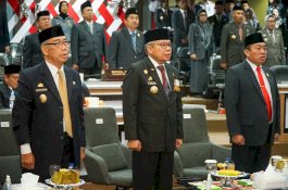 Taufan Pawe dan Forkopimda Ikuti Paripurna Istimewa Secara Virtual