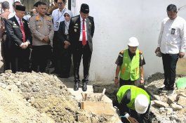 Peletakan Batu Pertama Pembangunan Renovasi Gedung Kantor Kejari Wajo