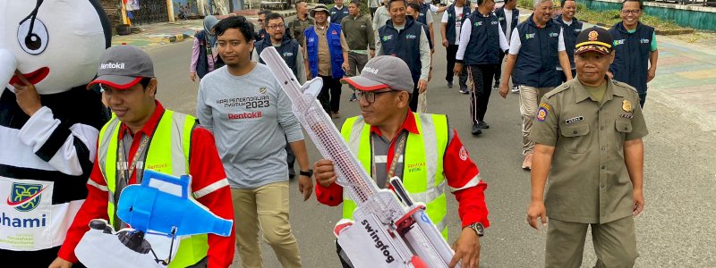 Jalan Santai Peringati Hari Pengendalian Nyamuk Nasional Dilepas PJ Sekprov dan Bupati Pinrang