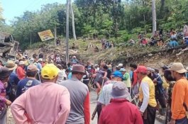Bupati Enrekang Apresiasi Swadaya Warga Perbaikan Jalan Provinsi Poros Kotu-Masalle