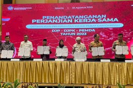 Optimalkan Penerimaan Pajak, Bupati Enrekang Teken Perjanjian Kerjasama dengan DJP-DJPK