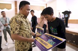 Bupati Bantaeng Salurkan Rp 1,4 Miliar Program YESS Petani Milenial