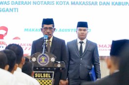 Kemenkumham Sulsel Lantik VII PPNS dan X MPD Notaris Makassar dan Gowa. Begini Pesan Kakanwil