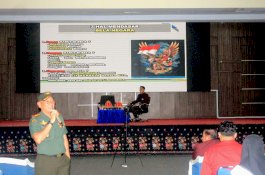 Mahasiswa Baru Uniprima Terima Materi Bela Negara dari Dandim 1406 Wajo