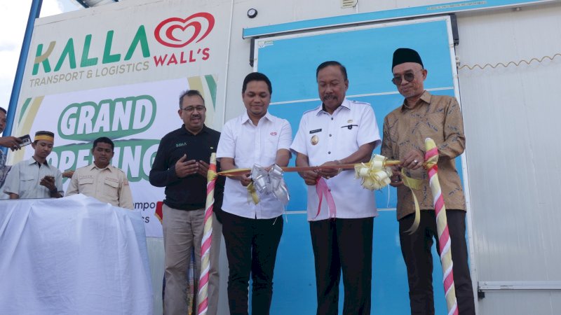 Wakil Bupati Bone Bersama Direksi Kalla Translog & Unilever Resmikan New Concess Wall's Watampone
