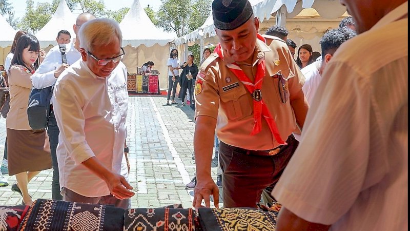 IOH Dorong Inklusi Digital Ke Indonesia Timur. Indosat Tambah Pemancar Jaringan dan Kapasitas Internet Dua kali Lipat 