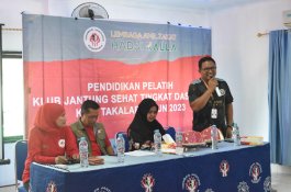 Yayasan Hadji Kalla Gandeng YJI Gelar Program Pendidikan Pelatih Klub Senam Jantung Sehat di Takalar