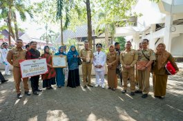 Pemkot Parepare Terima Dua Penghargaan dari Pemprov Sulsel