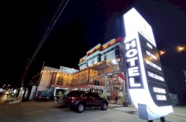 Hotel D'Shining, Tempat Menginap Baru Kelas Modern di Barru