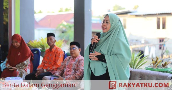 Erna Rasyid Bina Komunitas Warga Dengan Rutin Mengaji