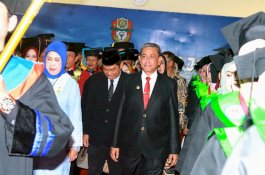 Hadiri Wisuda Uniprima Sengkang, Bupati Wajo : Saya Juga Alumni Kampus Ini