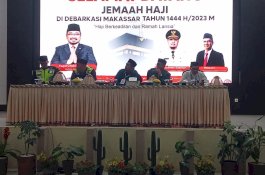 Bupati Maros Chaidir Syam Sambut Jamaah Haji Kloter Tiga