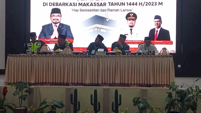 Bupati Maros Chaidir Syam Sambut Jamaah Haji Kloter Tiga