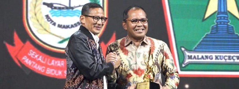 Wali Kota Makassar Terima Penghargaan Kompas TV berkat Program Longwis