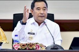 Tangani Inflasi, Pj Gubernur Sulsel Hadirkan Gerakan 1 ASN Tanam 10 Pohon Cabai