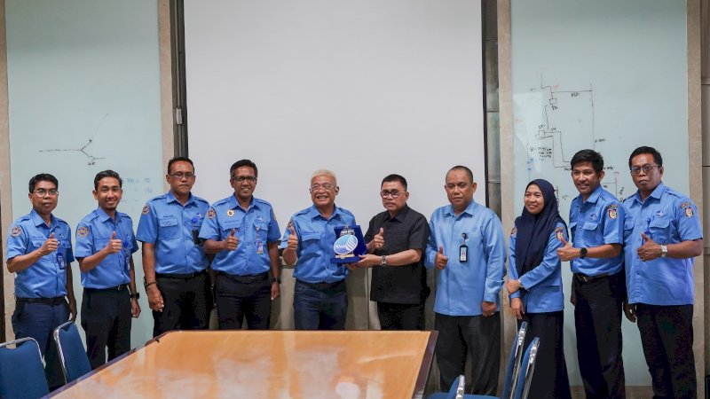 Bupati Kabupaten Majene, Sharing Program Penurunan Tunggakan Rekening Air Di PDAM Makassar