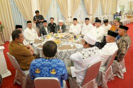Pj Gubernur Bahtiar Bincang Santai dengan MUI Sulsel