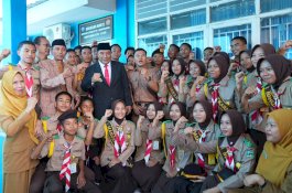 Bahtiar Baharuddin Berkunjung ke SMAN 3 Bone